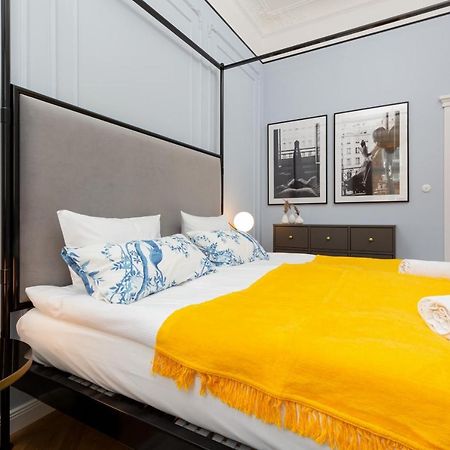 Lux Golden Apartment Praga Kepna By Renters Prestige 华沙 外观 照片
