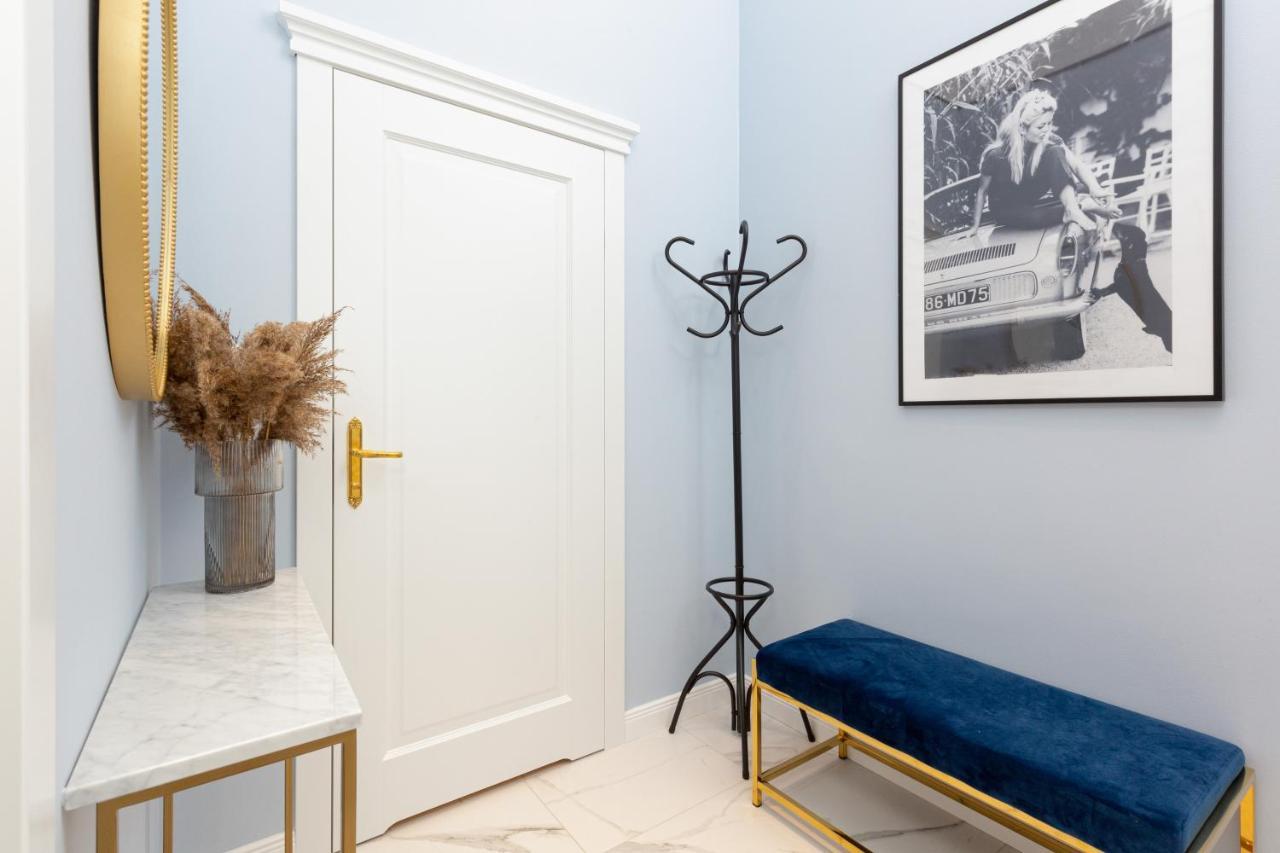Lux Golden Apartment Praga Kepna By Renters Prestige 华沙 外观 照片